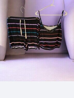 torrid Cami and Shorts Sleep Set ● EUC/ Final Price ■ Read Belo《